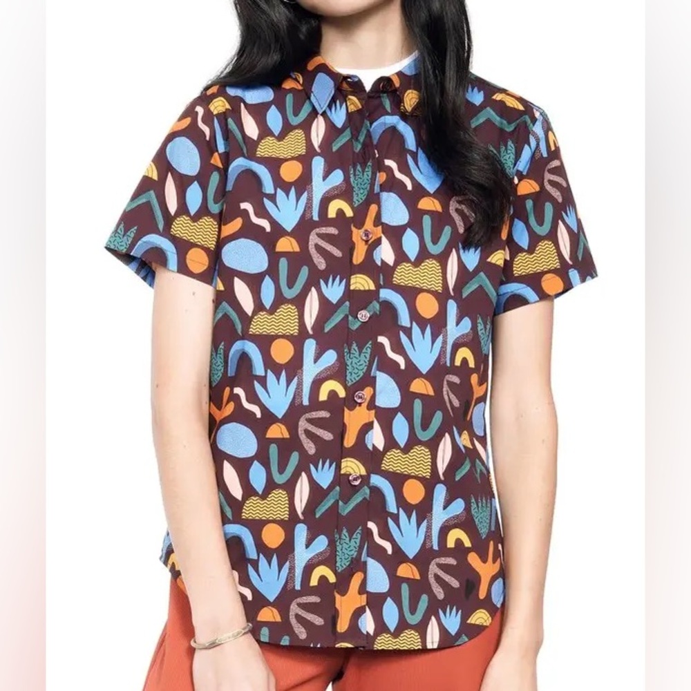 Wildfang size L The Essential Short Sleeve Button Up NWOT